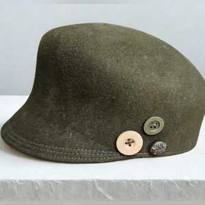 De Lux Olive Green Wool Felt Bucket Hat with Button Detail